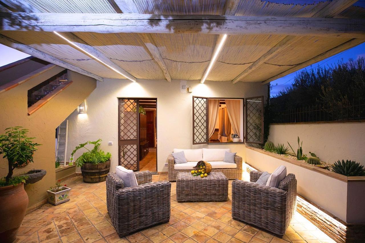 Villa Alcantara Di Charme 그라니티 외부 사진
